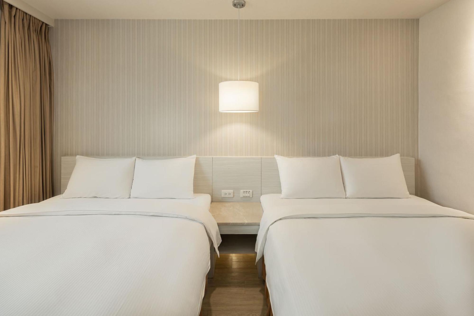 Kindness Hotel - Houyi Jiuru Kaohsiung Room photo